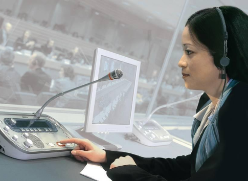 深圳拓谱翻译公司译员电话口译历程