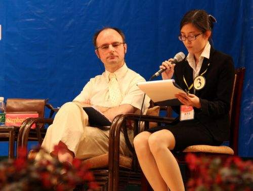 口译翻译怎么收费 一 天价格多少钱