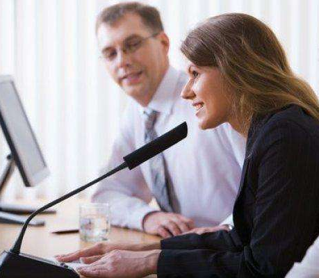 英语会议同传翻译收费一天多少钱