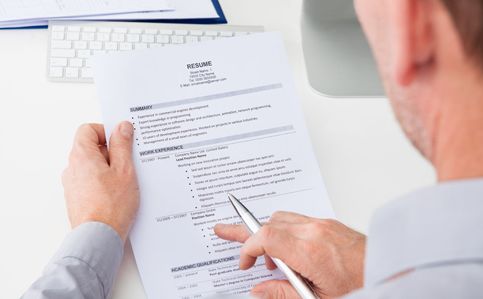 成都翻译公司提醒：签署合同时应注意这几点